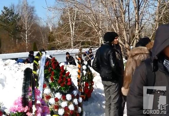 Погибших на Донбассе провожают в последний путь