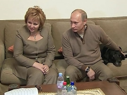 Люмила и Владимир Путины больше не жена и муж