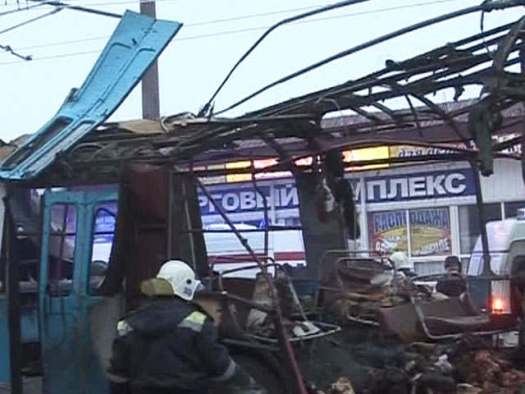 При взрыве троллейбуса погибли 14 человек