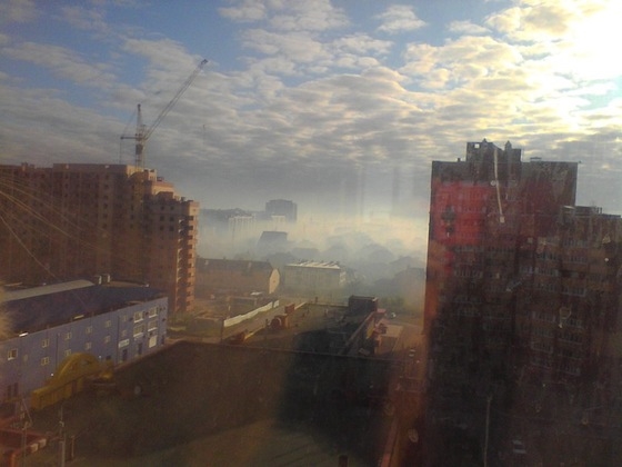 Автозаводский район Тольятти в дыму, фото Юлии Ларионовой
