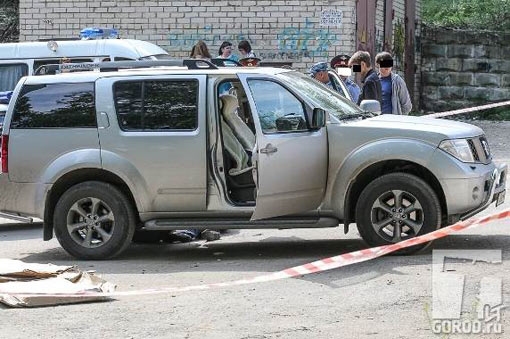 6 июня 2013 г., на месте расстрела Михаила Садчикова в Тольятти