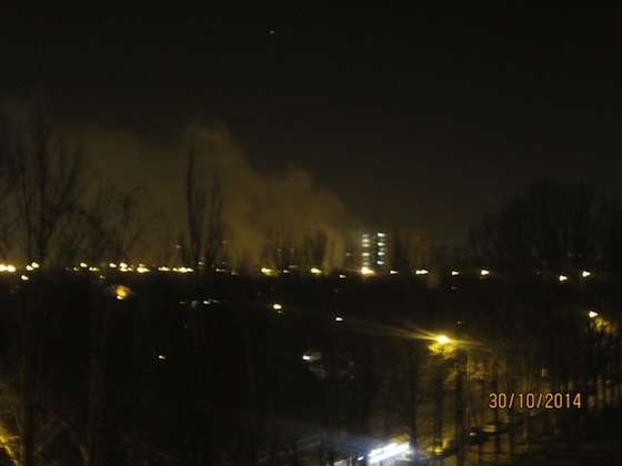 Дым от предположительного взрыва авто на улице Фрунзе в Тольятти
