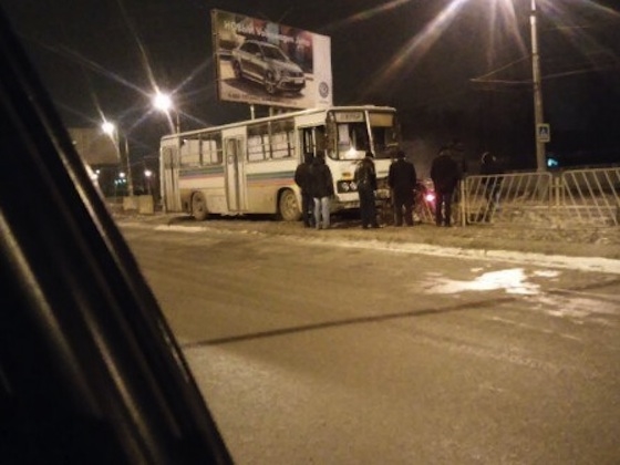 Водитель автобуса умер за рулем, Тольятти, 24 марта