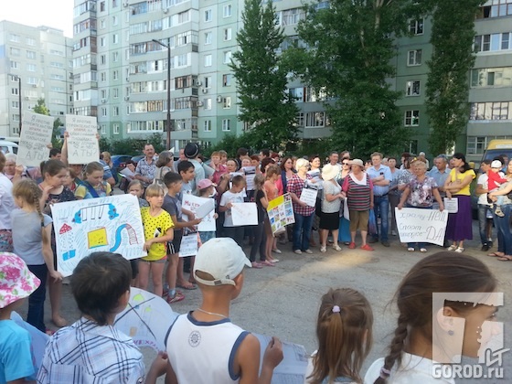Митинг против строительства храма, Тольятти, 9 июня