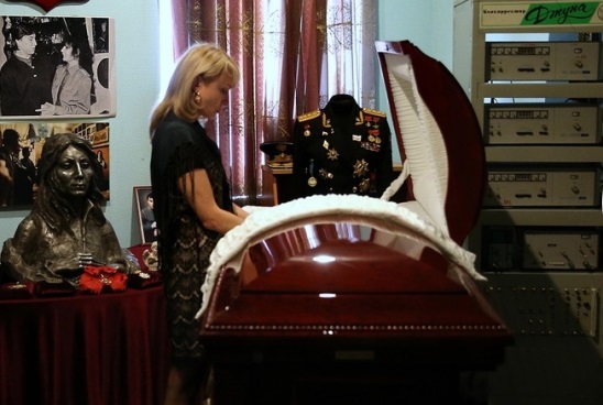 Джуна будет похоронена на Ваганьковском кладбище