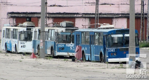 Троллейбусы в Тольятти встали - отключили электричество