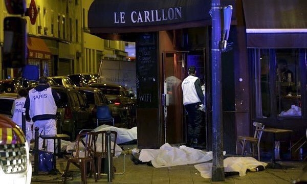 На улицах Парижа царит смерть  