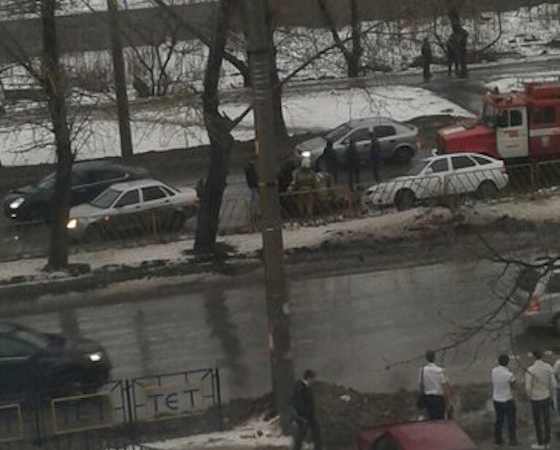 Мужчина попал под колеса на улице Комсомольская