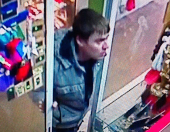 Подозреваемый в краже из магазина в Тольятти