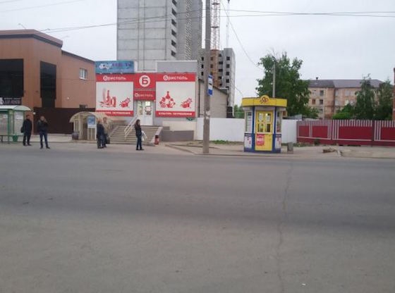 Место, где был сбит мужчина, в Сызрани, 15 мая