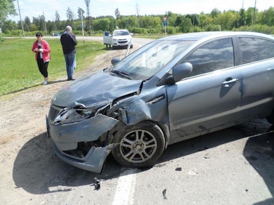 В ДТП с "Газелью" пострадали водитель и 4 пассажира "Киа"