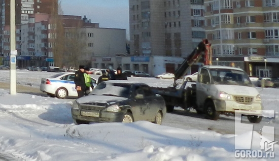 Приору с трупом водителя обнаружили на бульваре Ленина 