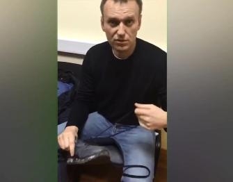 Навальный и его шнурок 