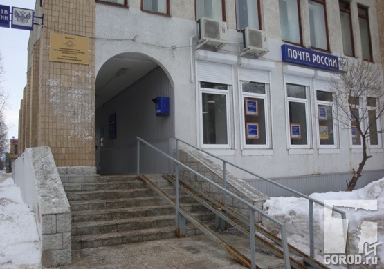 Очищенная лестница в здании на улице Мурысева, 59В