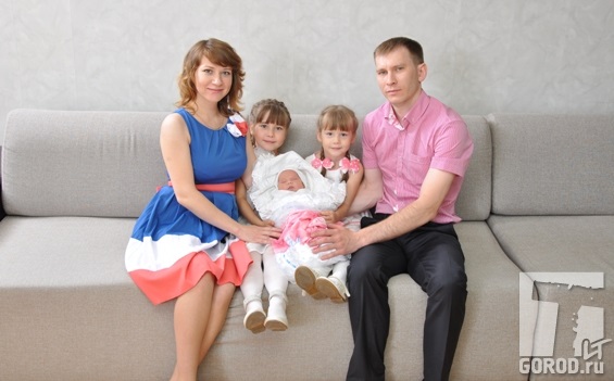 Ильдар Медведев и его семья 