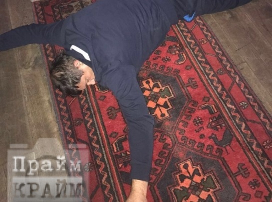 Степа Мурманский потерял сознание и рухнул на пол 