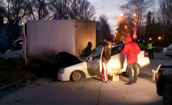 Тольятти, в Приоре погибли два пассажира