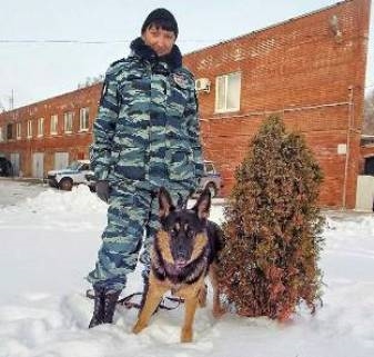 Анастасия Косенко и пес Шредер 