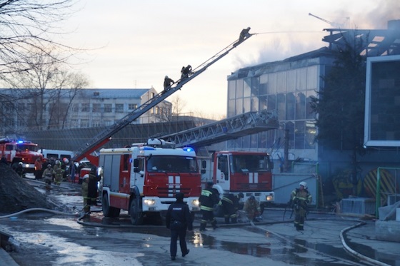 Пожар у КРЦ "Звезда" в Самаре, 9 апреля