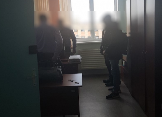 Задержание доцента-взяточника в Тольятти