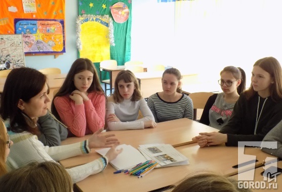 Тольяттинские школьницы весьма осведомлены в истории страны 