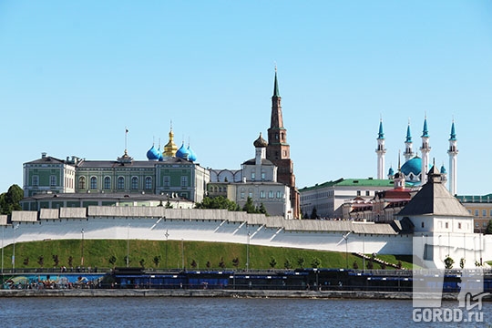 Казанский Кремль, вид с моста
