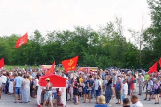 В Тольятти митингующих загнали на окраину города 