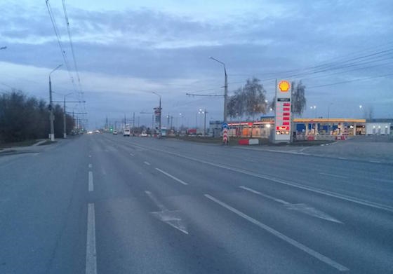 Место, где столкнулись автобус и "Киа" в Тольятти