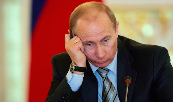 Если Путин не наберется решимости, власть "поплывет"...