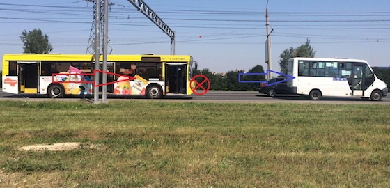 Столкновение автобусов на Южном шоссе в Тольятти