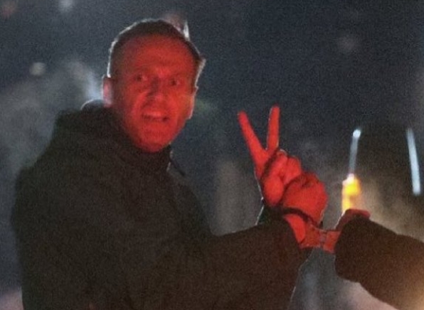 Кремль может упечь Навального за решетку очень надолго 