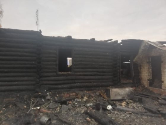 Пожар в селе Надеждино унес жизни двух человек