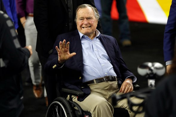 Джордж Буш-старший. Фото: David J. Phillip/AP 