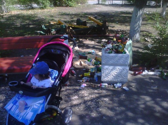 Блог мэра Тольятти завалили фото с кучами мусора