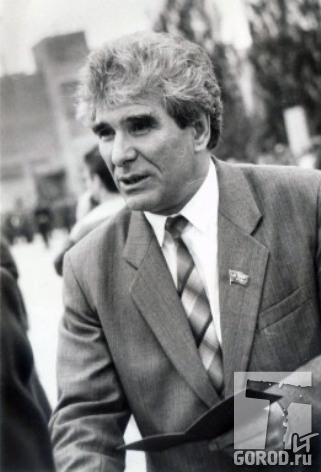 Первый секретарь горкома КПСС конца 80-х Юрий Фадеев