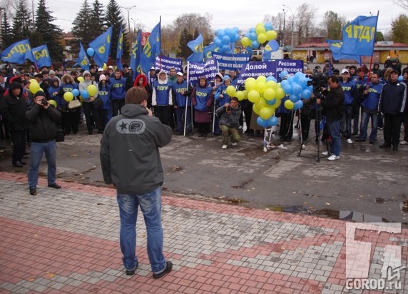 Ноябрь 2011 г., Александр Гремин выступает на митинге