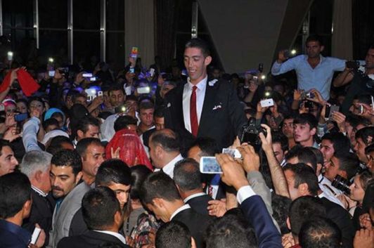 Свадьба Султана Кесена стала событием № 1 в Турции