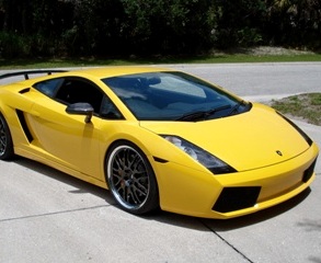 в москве угнали lamborghini в москве угнали lamborghini