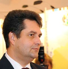 Полпред Николай Винниченко