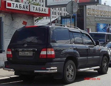 Автомобиль отмороженной охраны Исмаилова