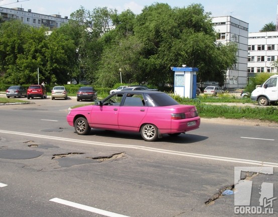 По средней полосе на Приморском бульваре стараются не ездить