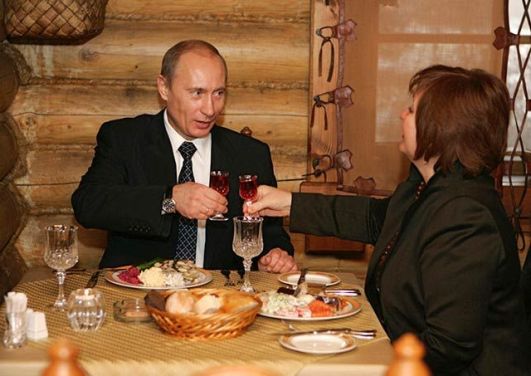 Владимир Путин планирует отметить юбилей скромно, с семьей
