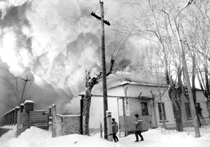 Пожар в здании секретной службы наружного наблюдения в Тольятти