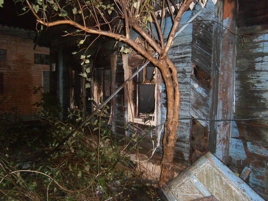 Тела троих мужчин обнаружили в сгоревшем доме 7 октября