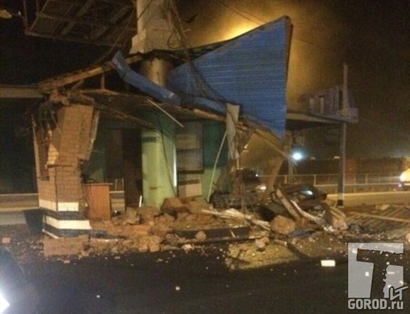 Пост ДПС у Зеленовки после "атаки" грузового автомобиля
