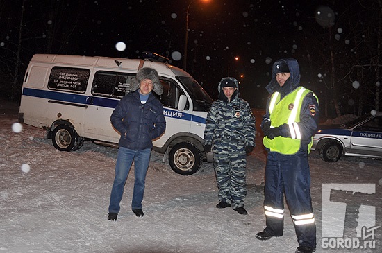 Полиция Тольятти не пускает горожан к прорубям