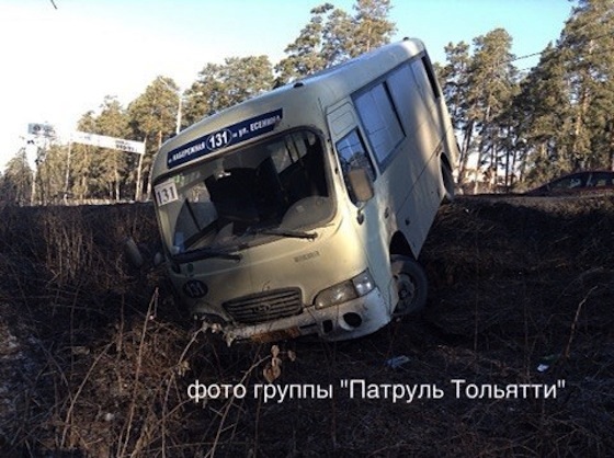 ДТП с микроавтобусом в Зеленой зоне Тольятти