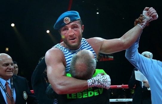 Денис Лебедев защитил титул чемпиона мира по версии WBA
