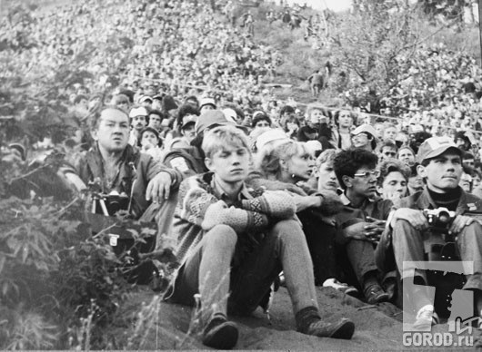 На Грушинском фестивале, 1986 г. Фото В. Смирнова 