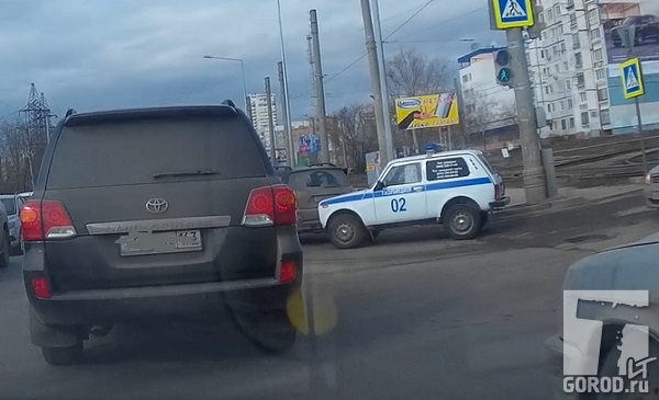 Автоинспекторы еще не приехали на место ЧП